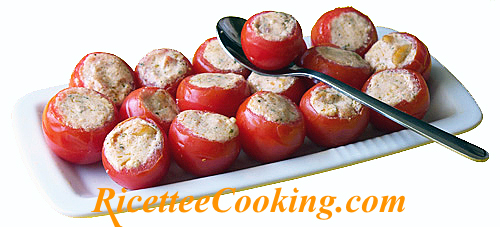 Bocconcini sfiziosi di pomodorini farciti